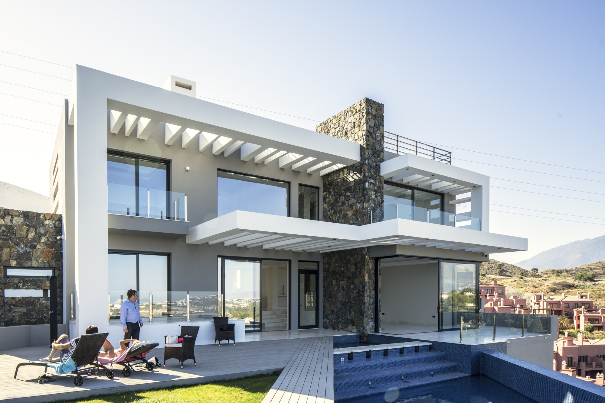 Scott House, Benahavís. Diseñada por Serrano Font Arquitectos